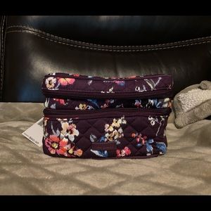 New…Vera Bradley Train Jewelry Case